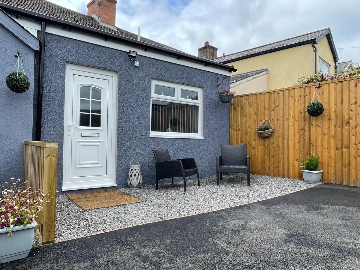 Westend Holiday Let 4 Brecon Extérieur photo